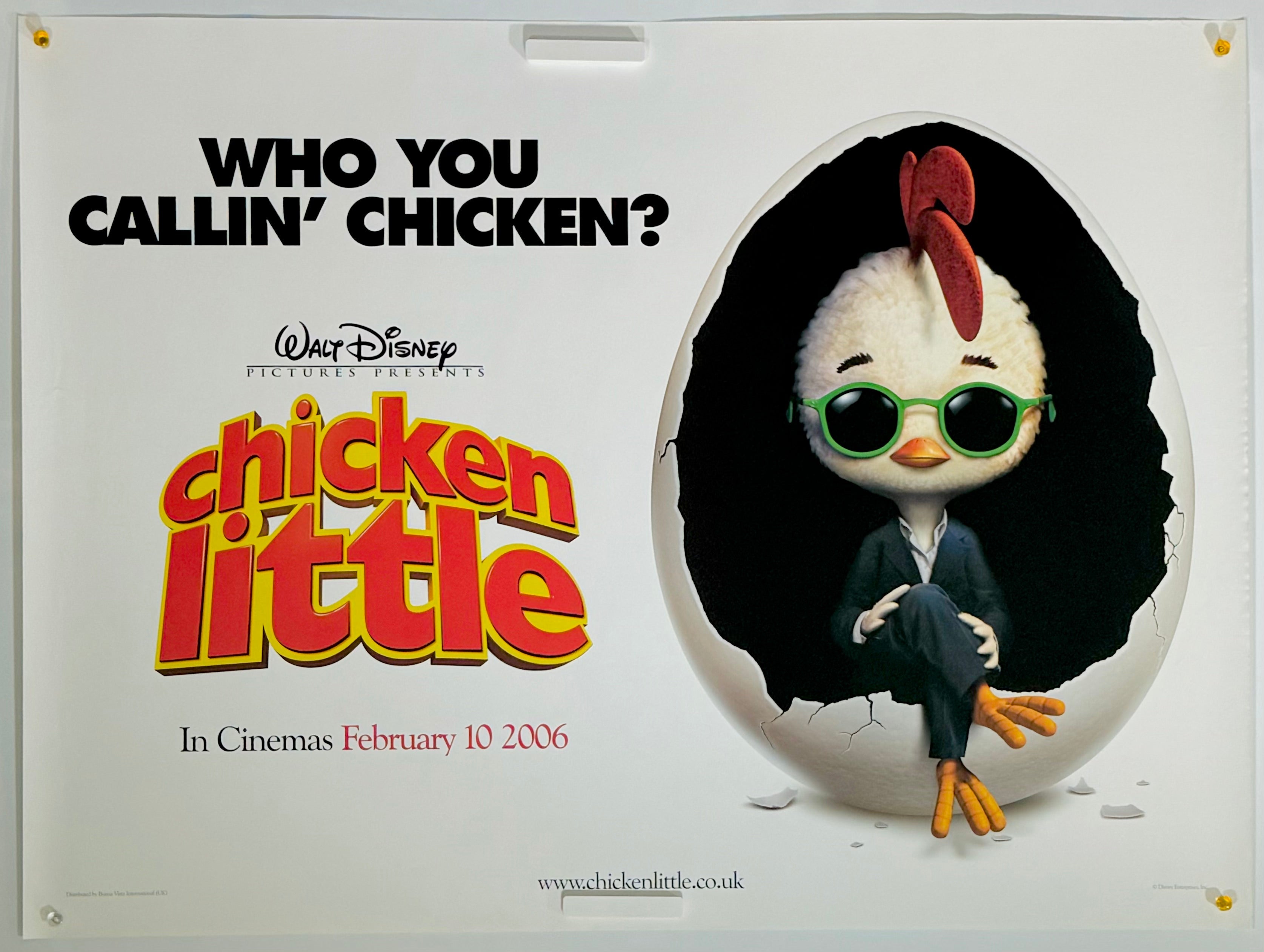 【未使用・レア】『 チキン・リトル 』劇場ポスター　B2サイズ チキン・リトル』 海外アニメ イギリス - 海外版映画ポスター専門店